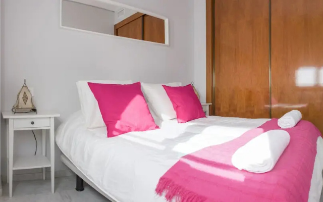Estudio con parking y piscina en Fibes
