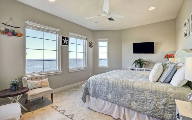 Queen of Diamonds by Ryson Vacation Rentals