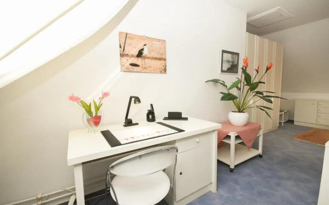 Kastanienallee 3 Wohnung 7