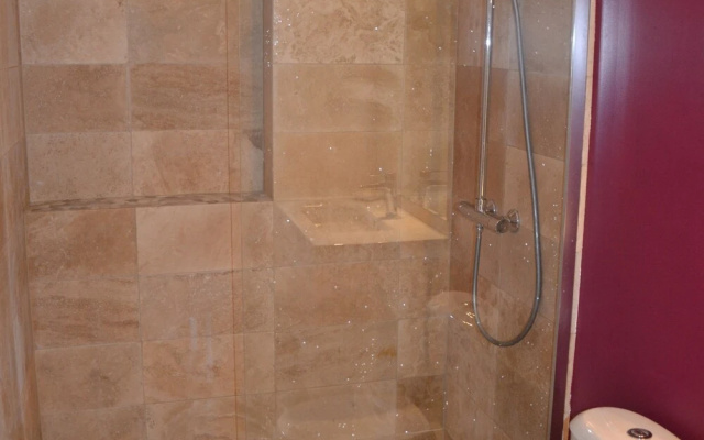 LEscapade Capellane