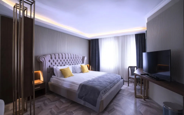 Segmen Hotel