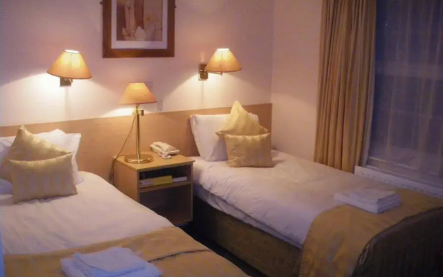 Drummond Hotel