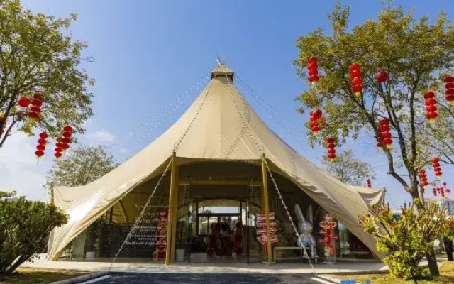 UMI Capsule Homestay (Donghu Shili)
