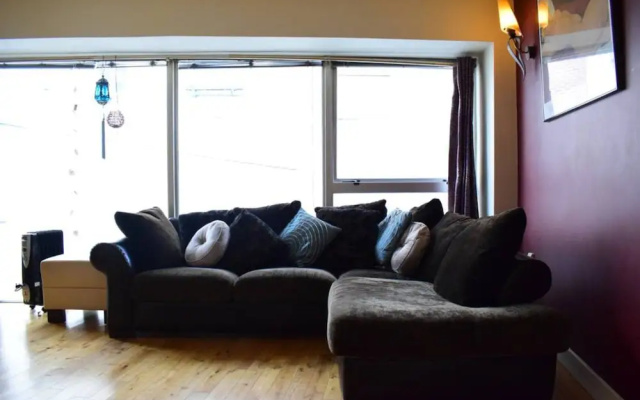 1 Bedroom Boho Home in Dublin City Centre