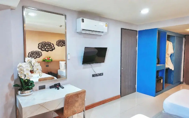 Chaba Inn Srinakarin