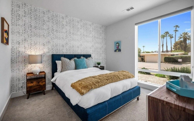 Chic Desert Oasis