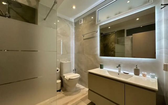 Elpida Luxury Apartments & Suites