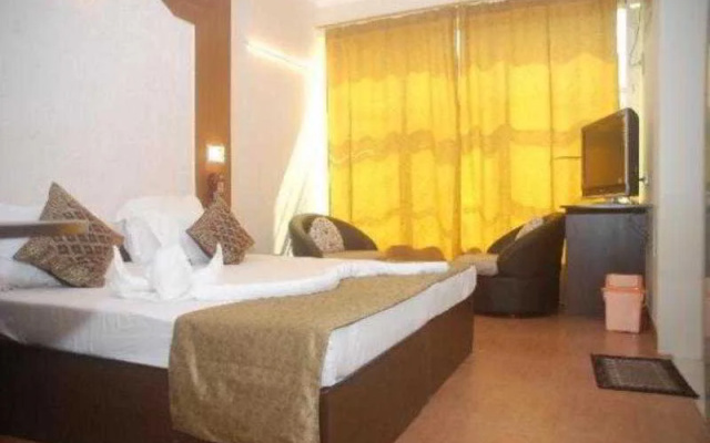 Royal Park Beach Resort, Goa