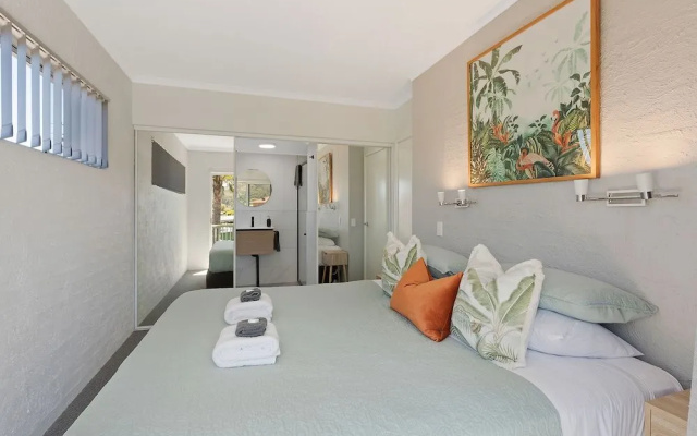 The Palms Apartments