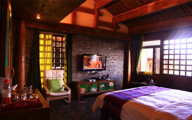 Blossom Hill Inn Lijiang Springland