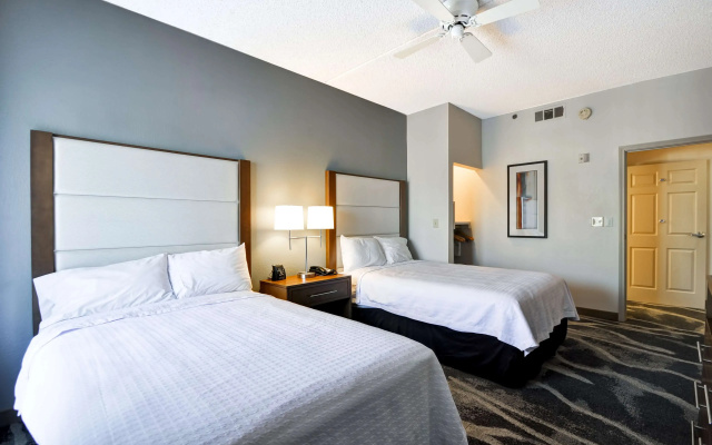 Homewood Suites by Hilton Phoenix-Biltmore