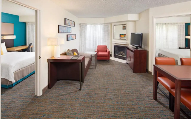 Residence Inn by Marriott Detroit Livonia