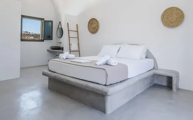 The Amethyst Exclusive Suites Oia