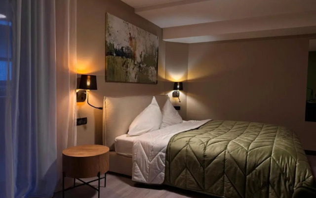 Mountains Hotel
