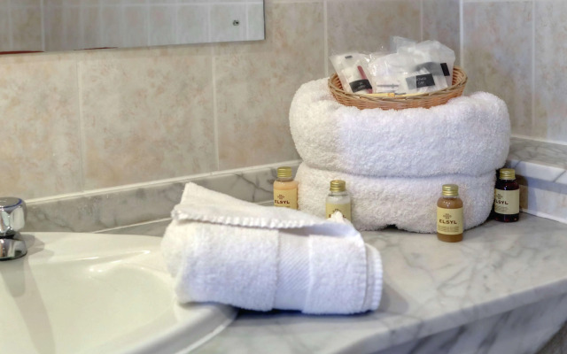 Best Western Plus Bentley Hotel & Spa