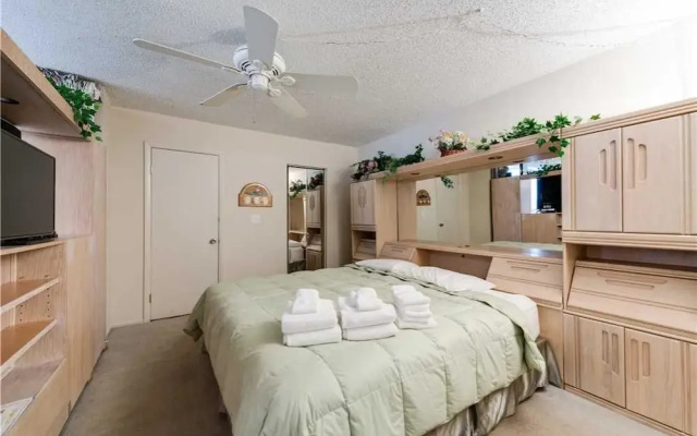 Bonita Beach & Tennis 2706 - Studio Condo