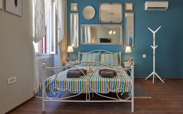 Old City Romantic Studios