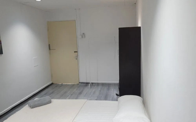 OYO Home 90402 Lumut Guest House