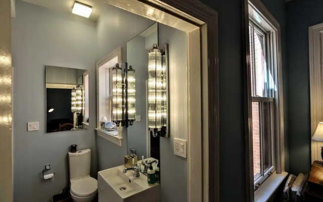 807 East Capitol St. - 4 Br Home