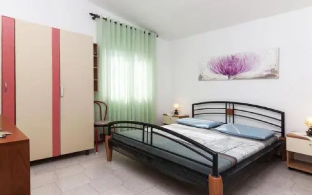 Apartments Ana 167