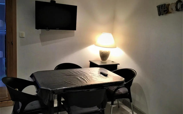 Var50 - Studio 4 Pers Centre Des Carroz