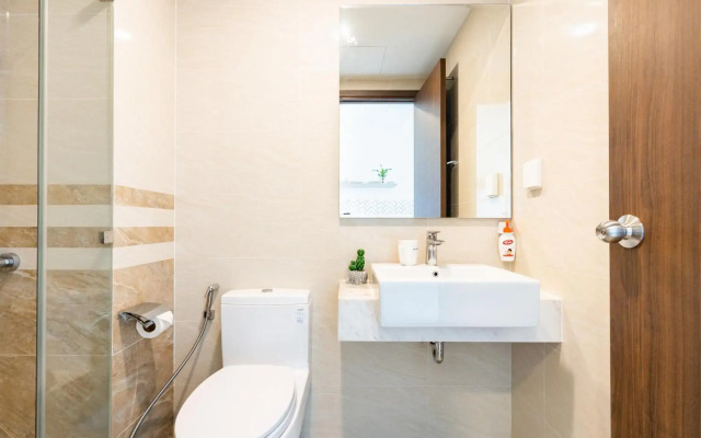 18-Bitexco & River View-Studio-Hana's Apart