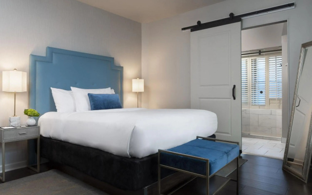 Seven Gables, St. Louis West, a Tribute Portfolio Hotel