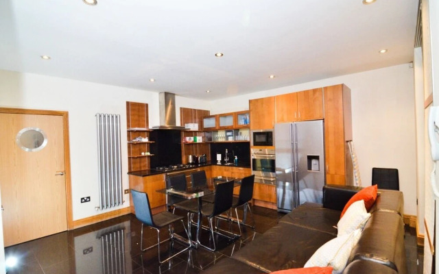 Thames view house