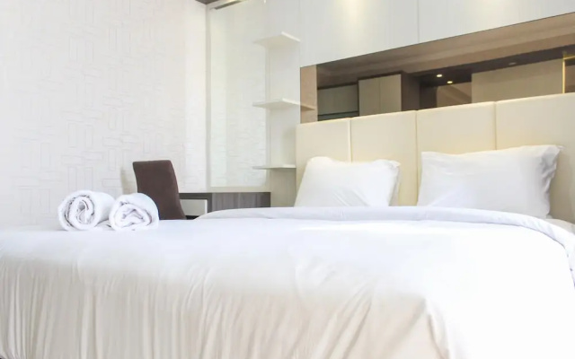 Nice And Fancy Studio Room At Menteng Park Apartment