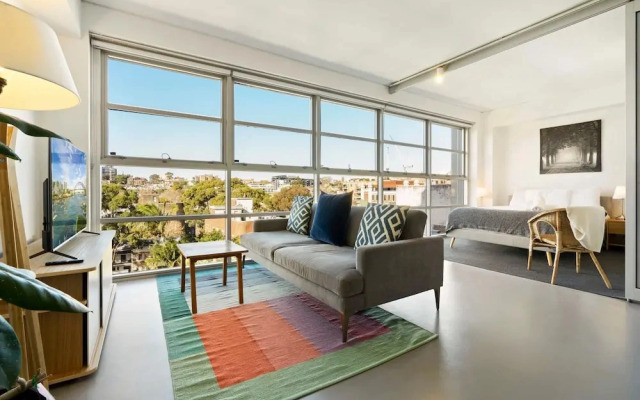 Sun Drenched Apartment in Darlinghurst