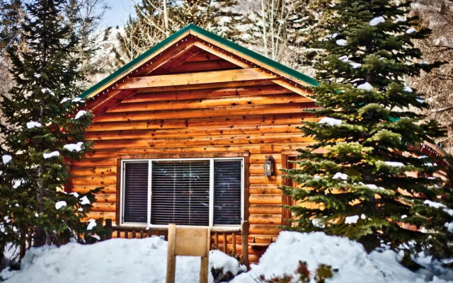 Alaskan Inn