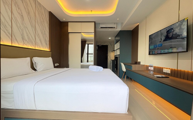 Classic Comfortable Studio At Apartment Patraland Amarta