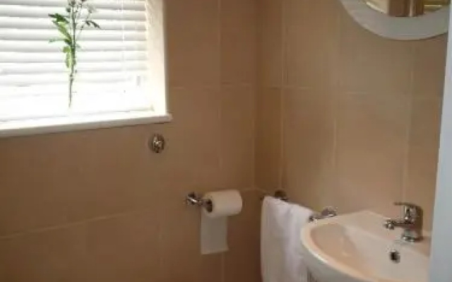 Ednyfed Apartment