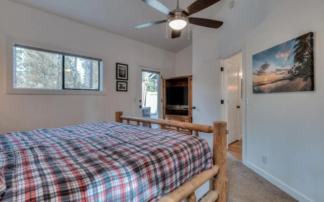 Diamond Peak Lane 20