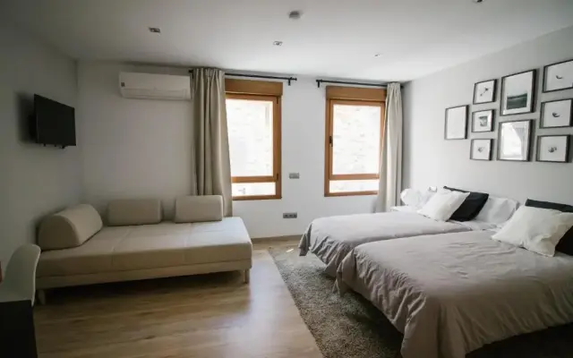 Infinium Zamora Suites