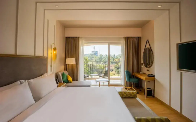 Holiday Inn Goa Candolim by IHG