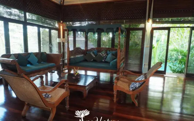 Villa Samaki