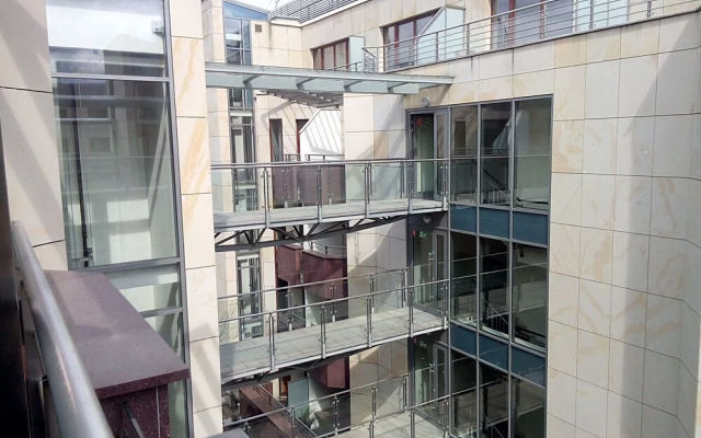 Alibi Apartments