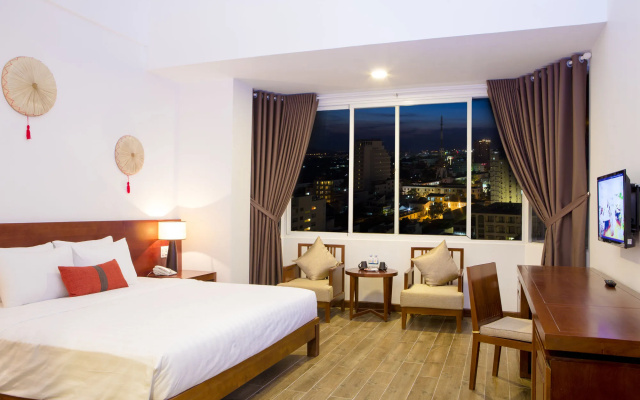 The Light Hotel & Spa