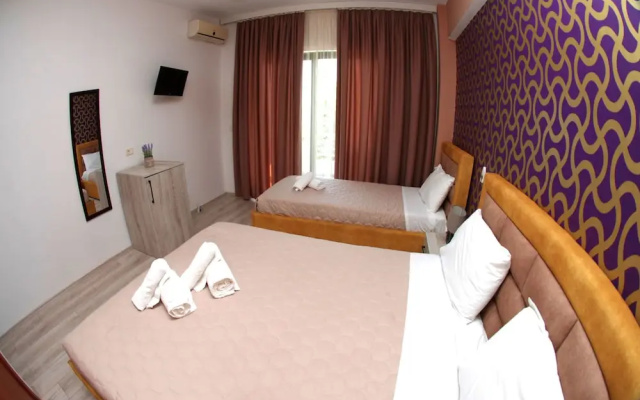 Ocean Saranda Hotel