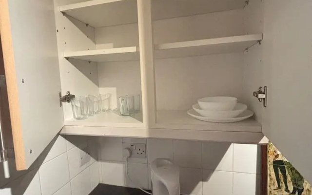 Stylish 1-bed Apartment- Sleeps 3 w/ Central Links