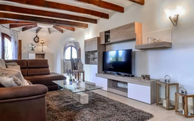 Villa - 3 Bedrooms with Pool and WiFi - 106411