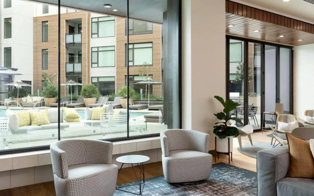 Global Luxury Suites at Mountain View