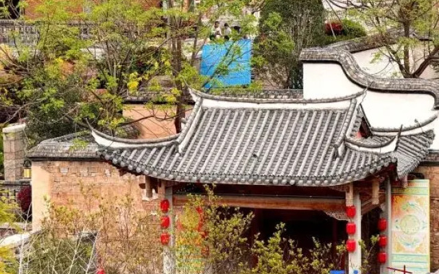 Qingnianhui Designer Aesthetic Homestay (Shangxiahang Yantaishan)