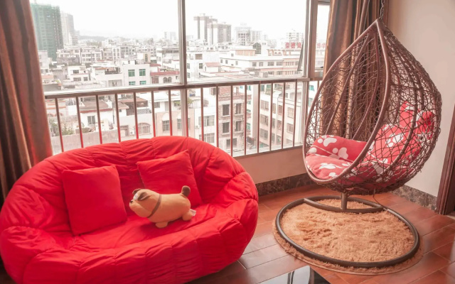 Huatian Holiday Hotel (Xinyuan International Plaza store)