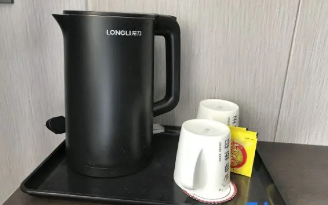 Changde Dingcheng Mingfeng Hotel