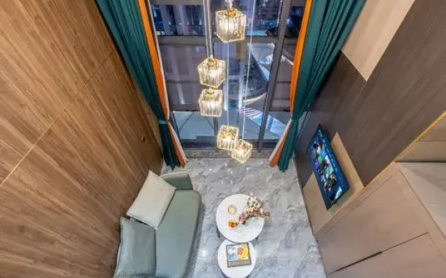 planA Huazhao Homestay (Cai Da Branch)