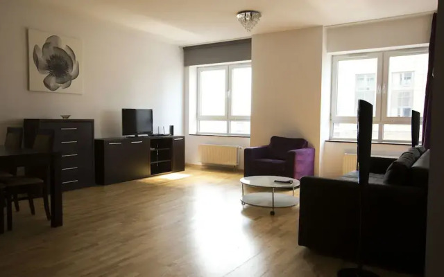 Platinum Towers Warsaw Apartments