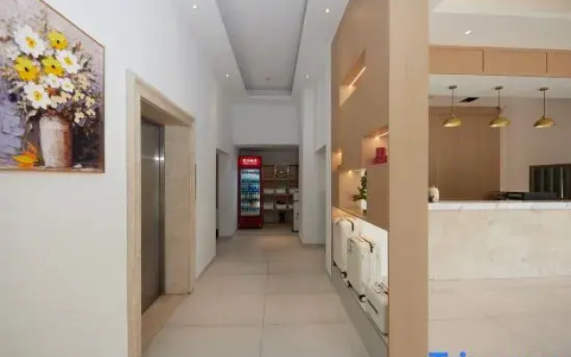 Wenzhou Taiyi Smart Hotel (Jingshan Park General Bridge Branch)