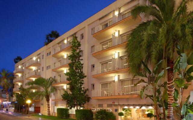 Hotel Les Palmeres вид на фасад